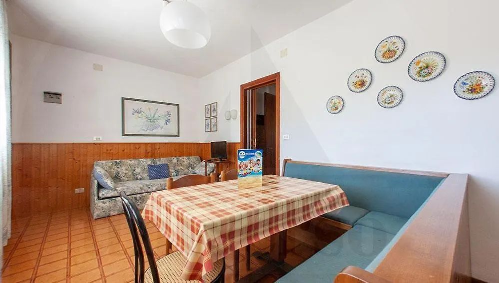 Silvia Apartment Eraclea Mare